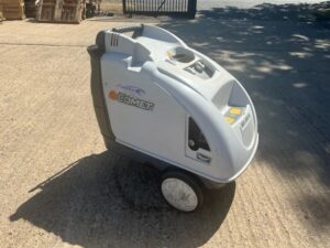 refurbished KD300-M Comet Pressure Washer